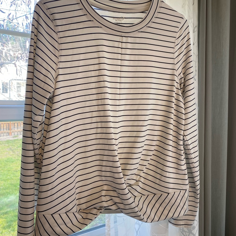 Set of Two Twist Front Workout Tops